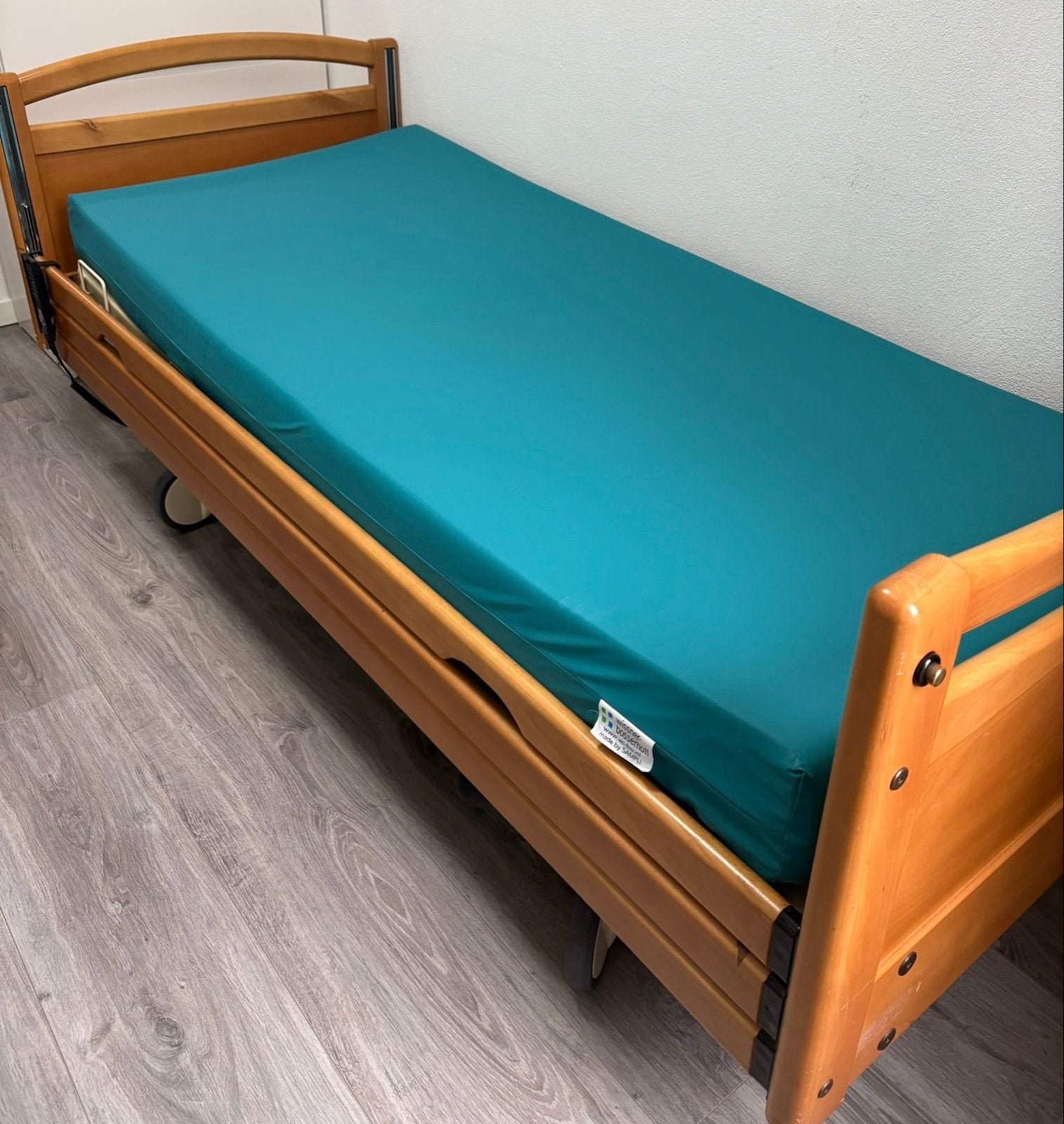 Hoog/laag bed "GRATIS", Ophalen, 90 cm, Eenpersoons, Bruin