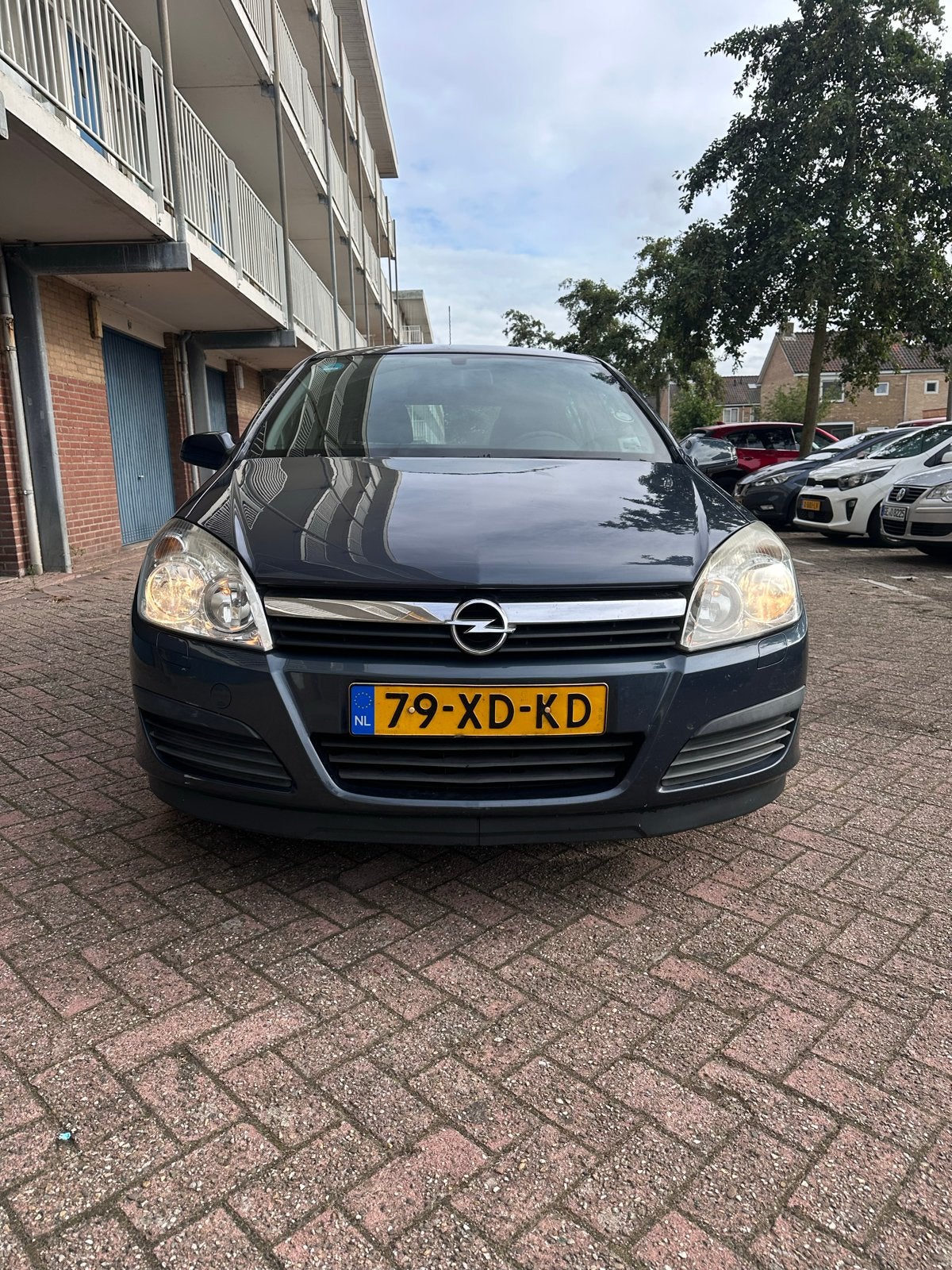 Opel Astra 1.6 2007 Grijs. Met Nieuwe dis. riem bij 151000km, Auto's, Opel, 4 cilinders, 1165 kg, Origineel Nederlands, 1200 kg