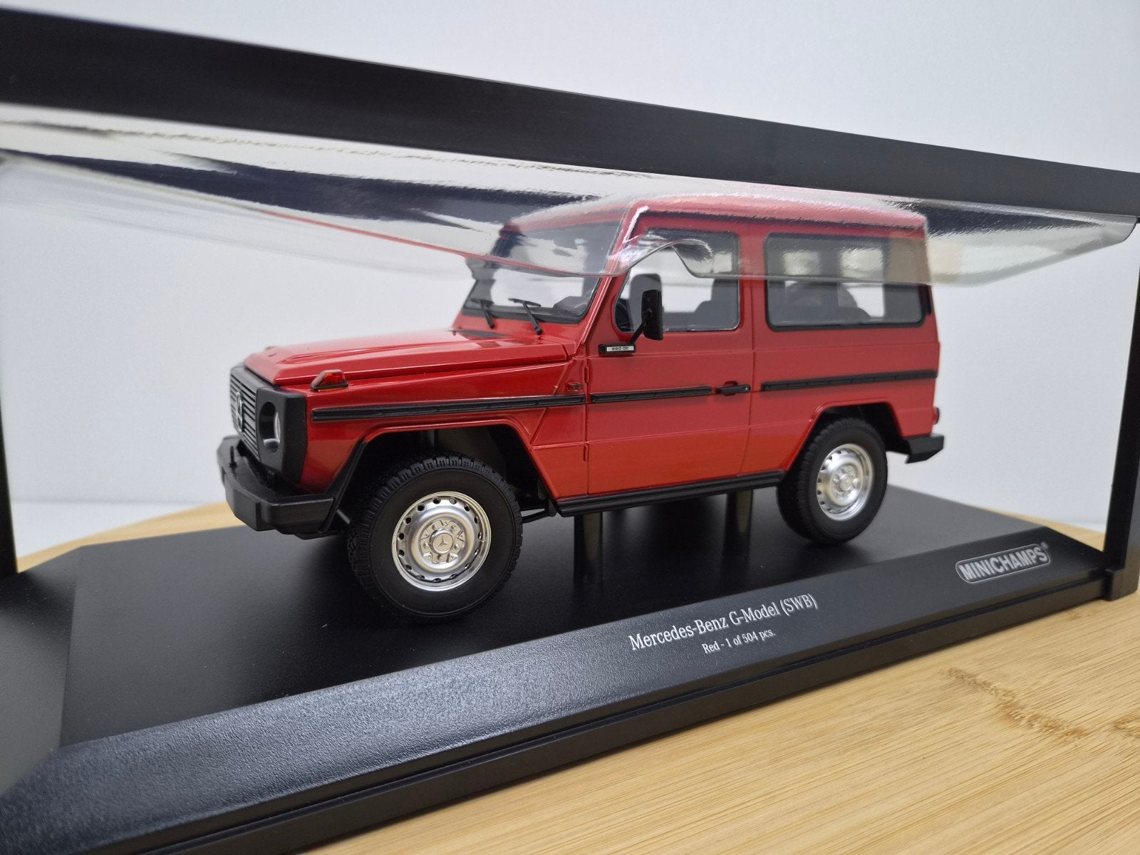 Minichamps Mercedes G-klasse SWB Rood 1:18 Limited Edition, B, Auto, Nieuw, Ophalen of Verzenden