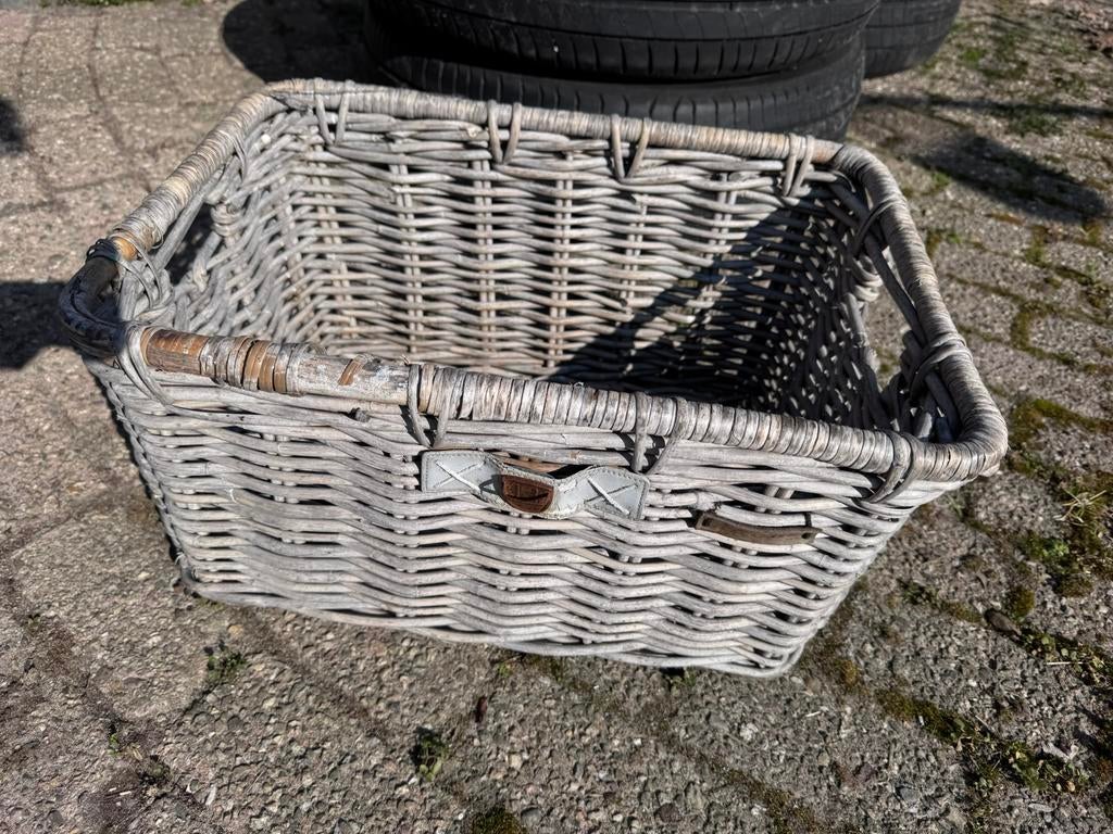 Fietsmand, Fietsen en Brommers, Ophalen, Zo goed als nieuw