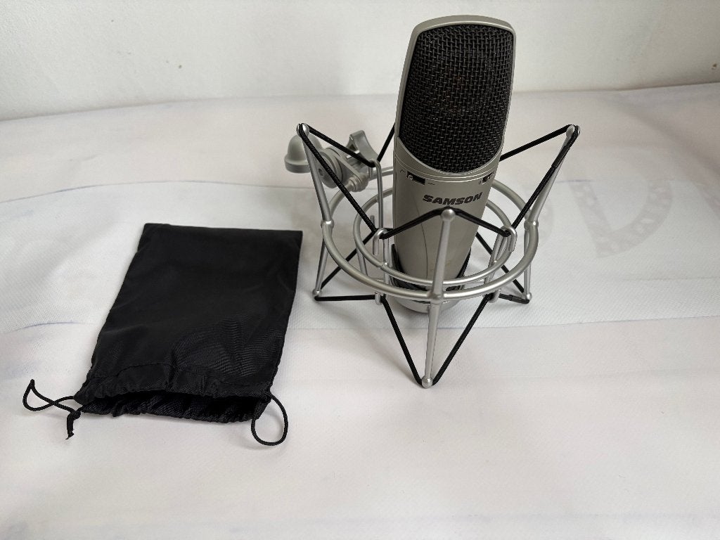 Condensator microfoon Samson CL7 met houder, Ophalen, Zo goed als nieuw, Studiomicrofoon