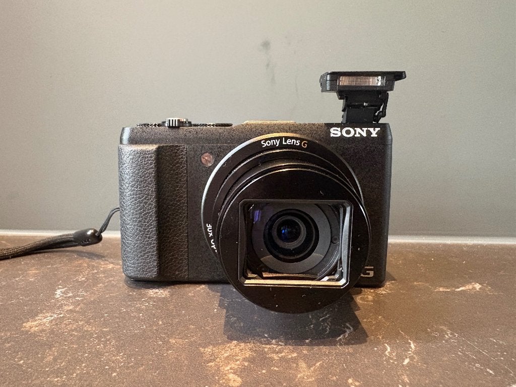 Sony DSC-HX60 digitale camera, Audio, Tv en Foto, Fotocamera's Digitaal, Ophalen, Ingebouwde flitser, Geheugenkaart, Zo goed als nieuw