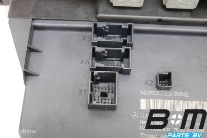 SAM module + zekeringkast VW Crafter 2E A9069004800, Gebruikt