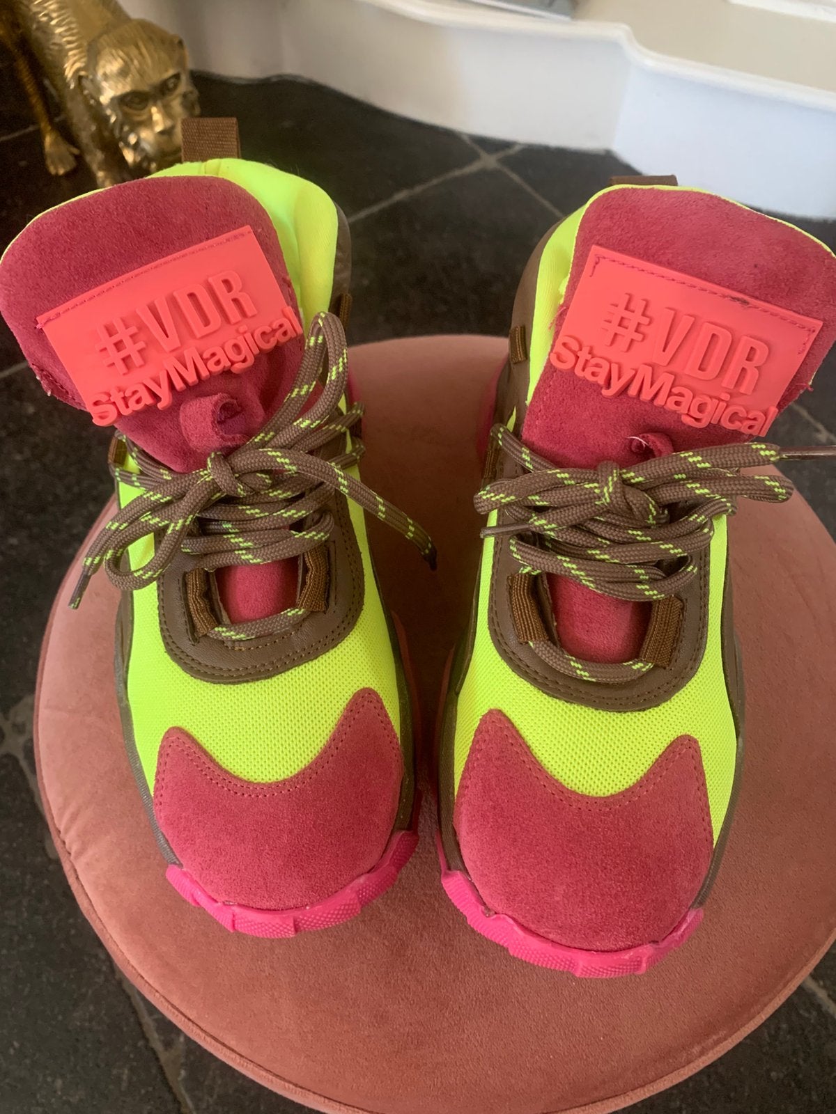 VDR HOGE SNIKERS 39, Ophalen of Verzenden, Zo goed als nieuw, Schoenen