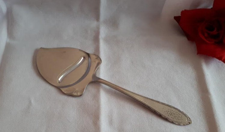 SOLA Massive nr. 626 dinervorken botermesje kaasschaaf, Verzenden