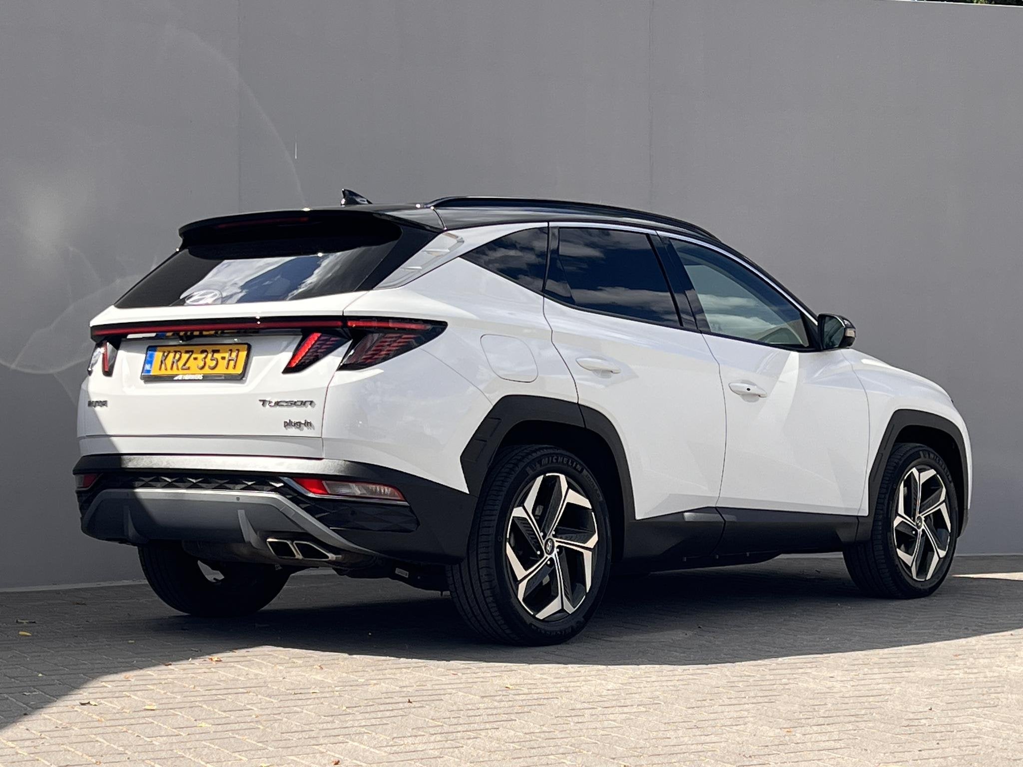 Hyundai Tucson 1.6 T-GDI PHEV Premium 4WD / Dealer onderhoud, Automaat, 14 kWh, Gebruikt, Euro 6