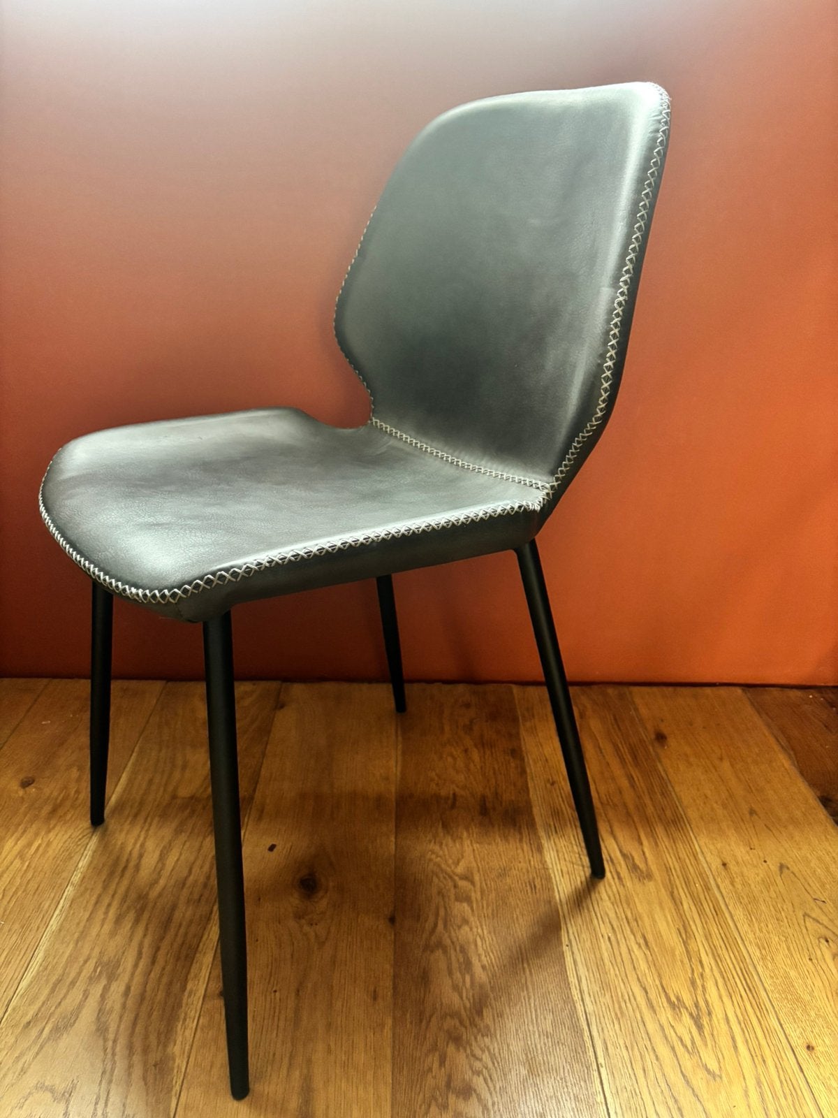 4 eetkamerstoelen PU leer taupe, als nieuw!!, Huis en Inrichting, Stoelen, Ophalen, Kunststof, Overige kleuren, Zo goed als nieuw