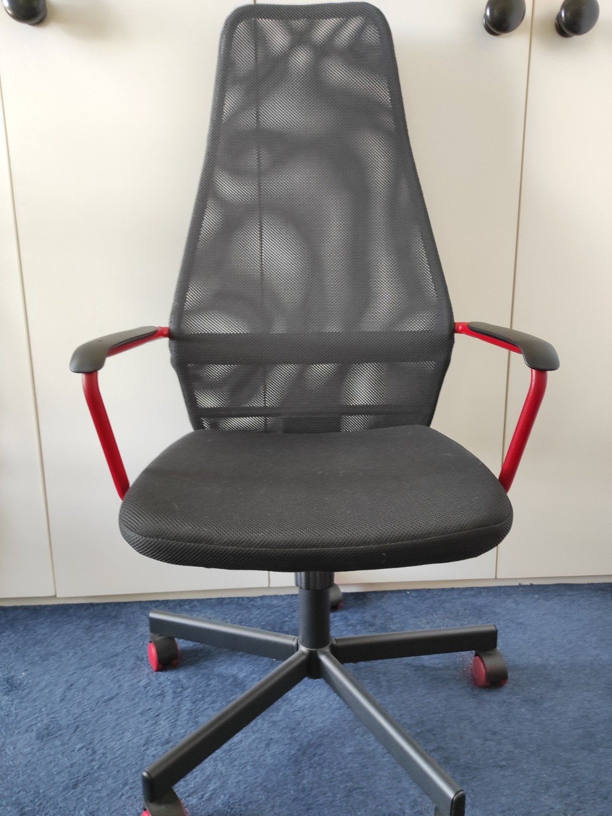Comfortabele Ikea bureaustoel - ook perfect als gaming stoel, Ophalen, Zwart, Zo goed als nieuw, Gaming bureaustoel