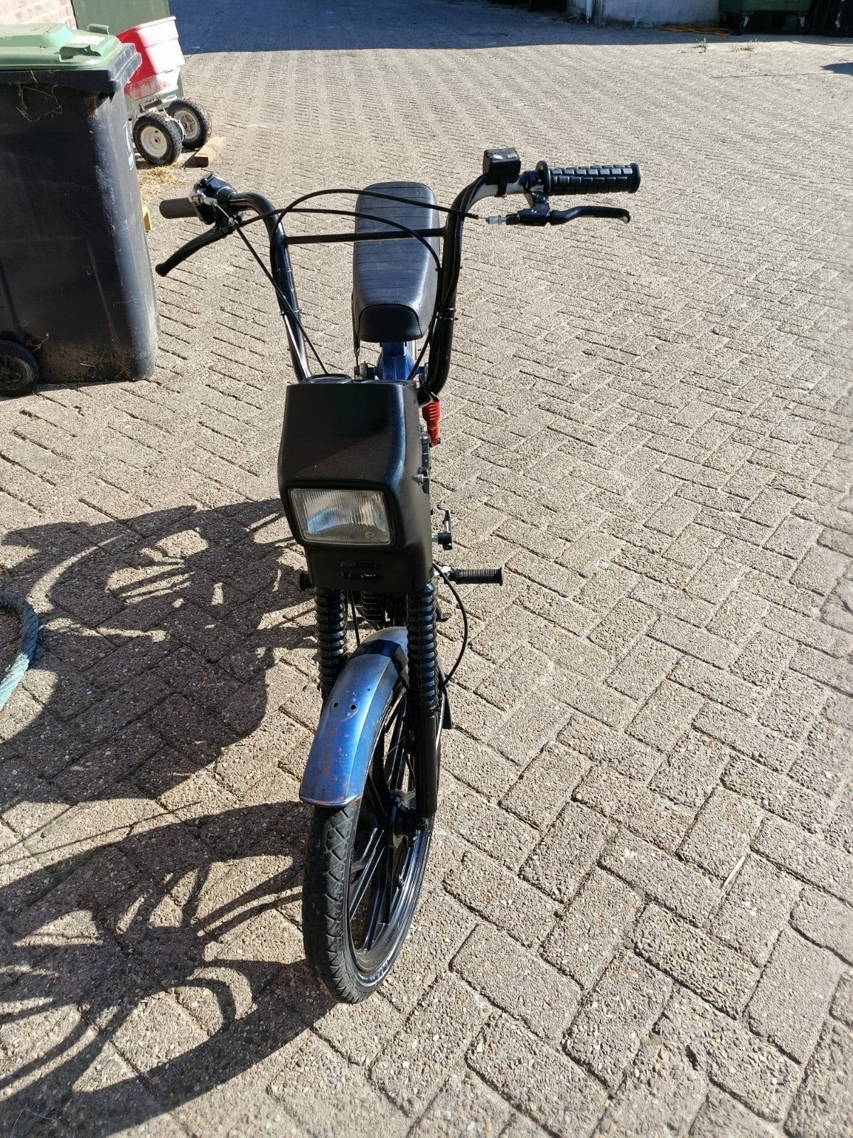 tomos gezocht rollend frame of defect, Fietsen en Brommers, Ophalen of Verzenden, Gebruikt, Maximaal 45 km/u, Standard