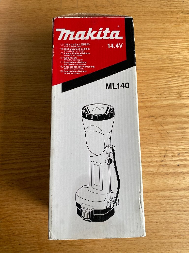 Makita ML140 14,4V Accu Zaklamp / Werklamp – Nieuw in Doos, Ophalen of Verzenden, Nieuw, Accu