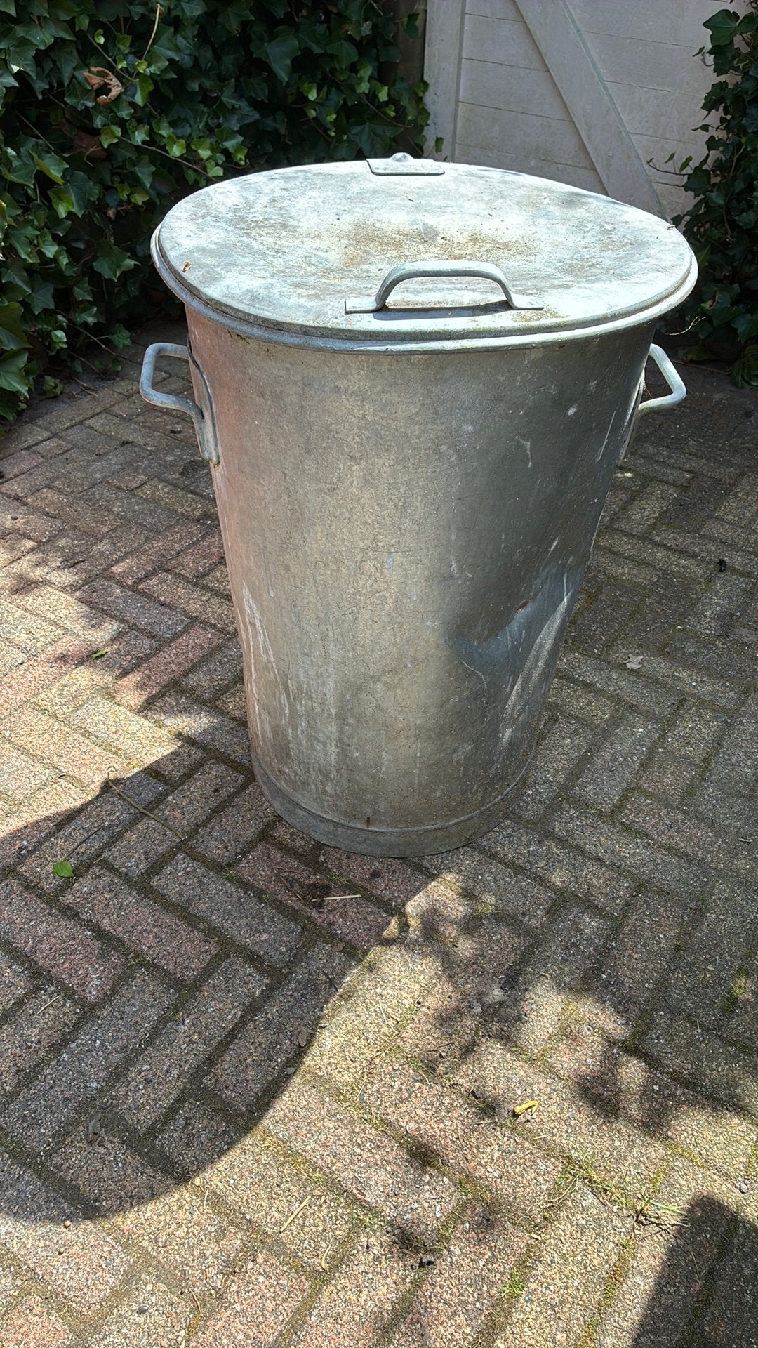 Afval bak, 40 liter of meer, Ophalen, Gebruikt, Rvs
