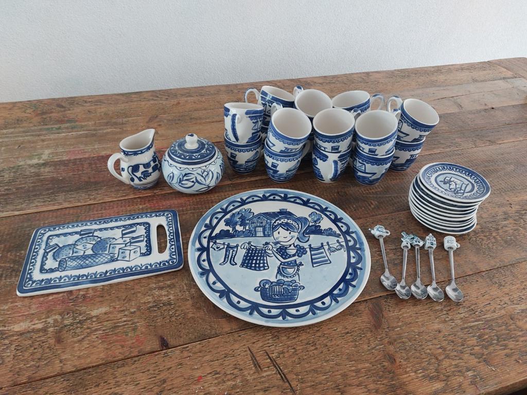 Delftsblauw Blond Amsterdam service, Ophalen