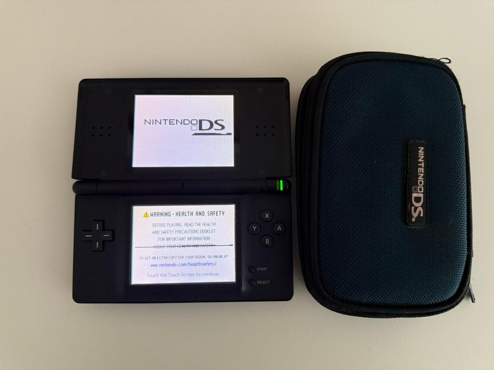 Ds lite (defect), Spelcomputers en Games, Ophalen of Verzenden, Gebruikt, DS Lite