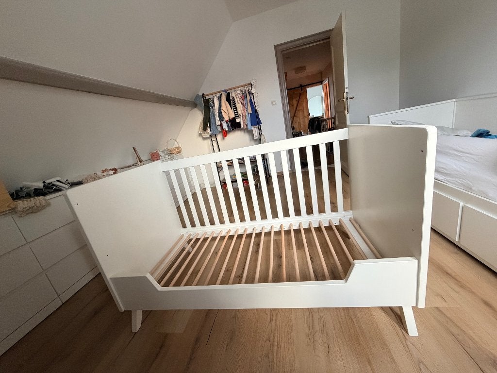 Bopita meegroeibed en matras, Ophalen, Gebruikt, Ledikant