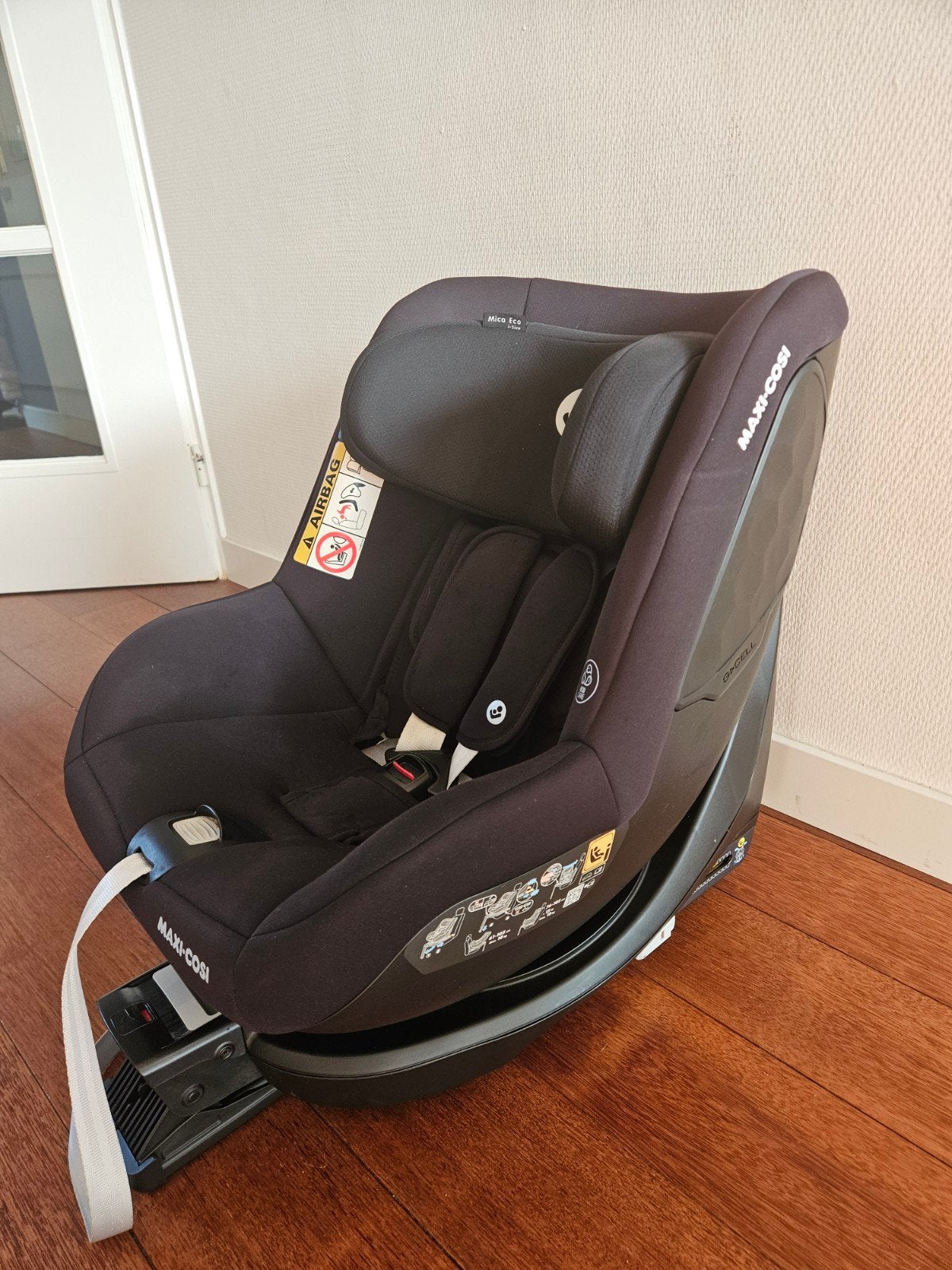 Maxi-Cosi Mica Eco i-Size Autostoel - Zo goed als nieuw, Ophalen, Verstelbare rugleuning, 9 t/m 18 kg, Zo goed als nieuw