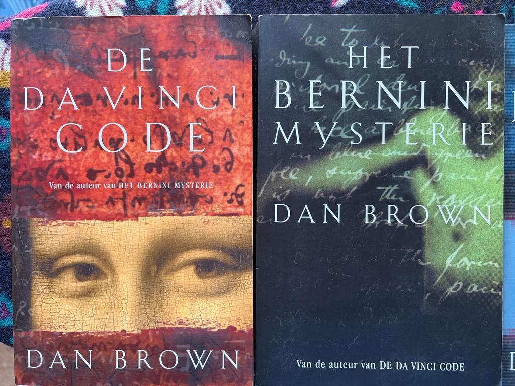 Dan Brown Boekenpakket: De Da Vinci Code, Het Bernini Myster, Boeken, Ophalen of Verzenden, Gelezen, Nederland