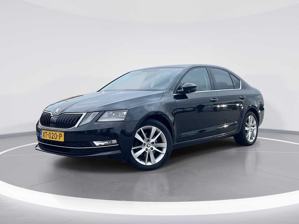 Skoda Octavia 1.0 TSI Greentech Style Business 2019 | XT-020, Auto's, Gebruikt, Euro 6, Zwart, Origineel Nederlands