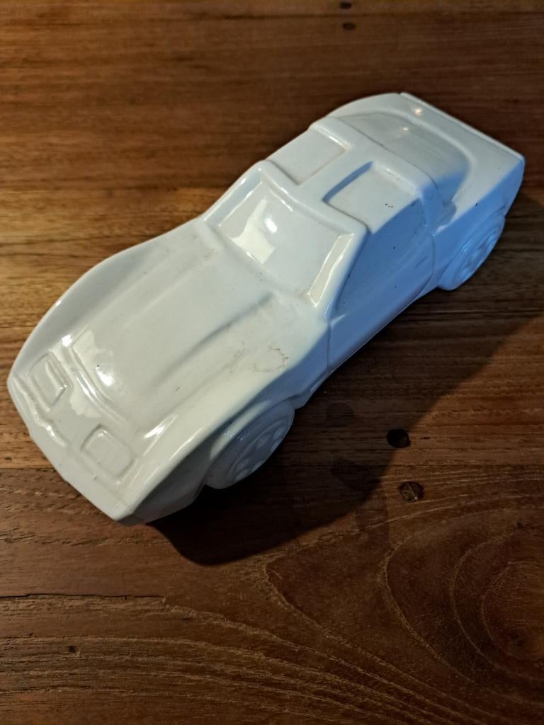 Vintage Keramische Auto Corvette Spaarpot - Wit, Ophalen of Verzenden, Gebruikt, Steen, Aardewerk of Keramiek, Vervoermiddel