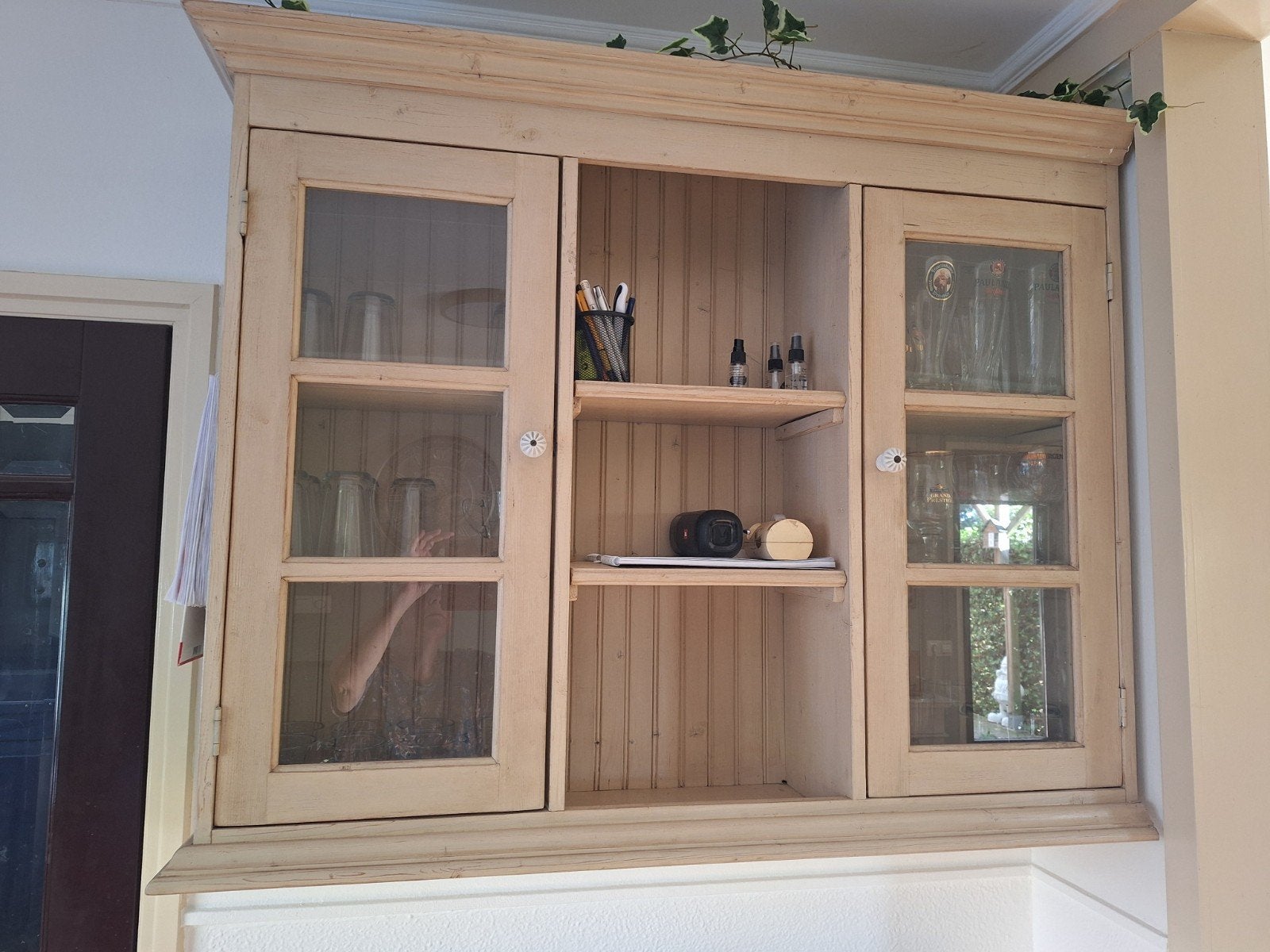 Vitrine kastje, Ophalen, 100 tot 150 cm, 100 tot 150 cm, Overige houtsoorten