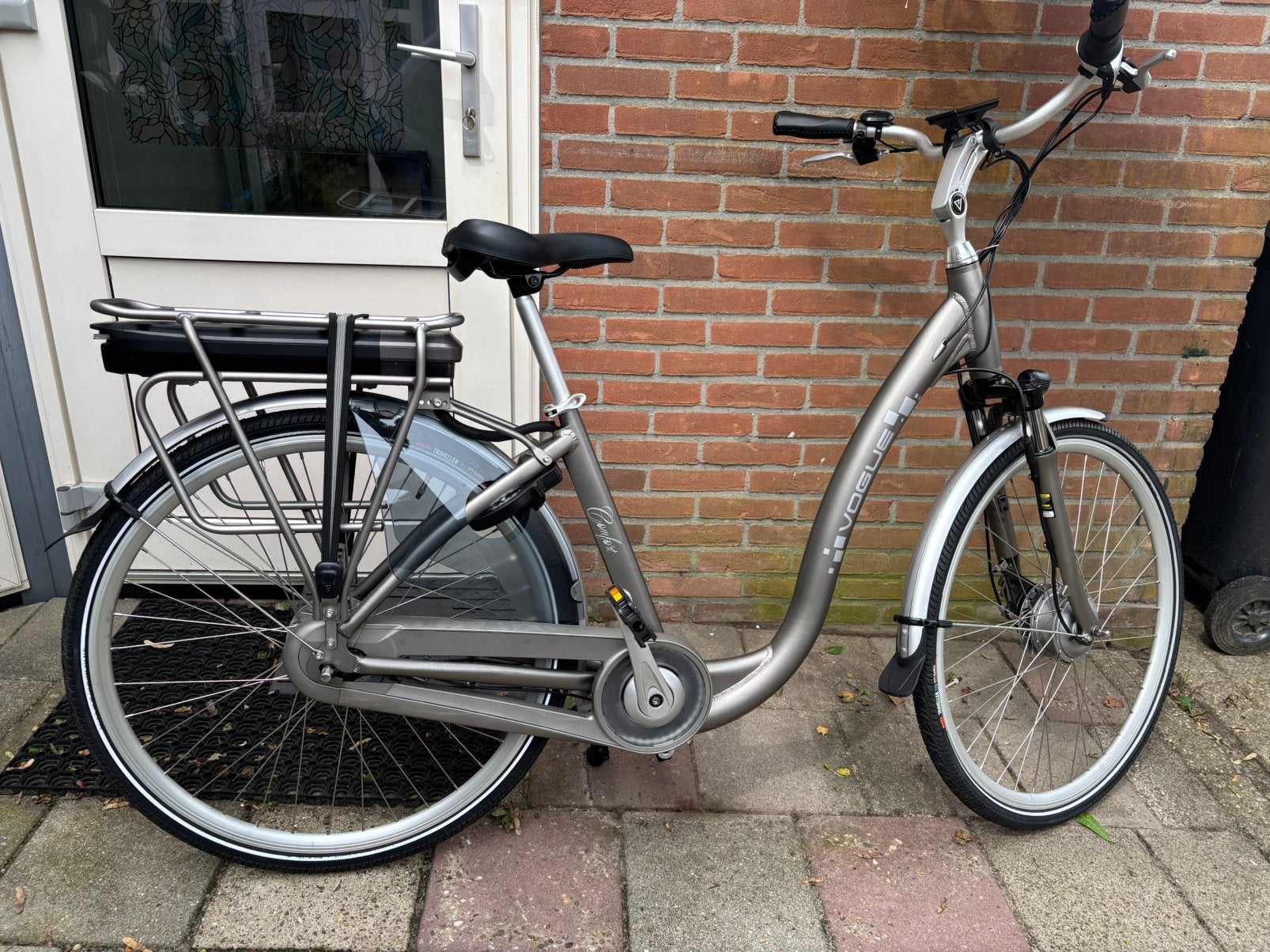 Vogue Comfort Elektrische dames Fiets N7, Ophalen, Zo goed als nieuw, 50 km per accu of meer, Overige merken