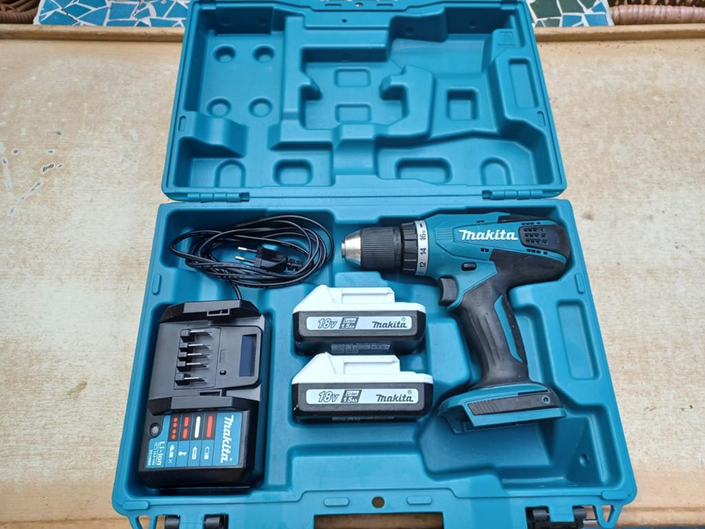 Makita accu boormachine, Doe-het-zelf en Verbouw, Gereedschap | Boormachines, Ophalen, Boormachine