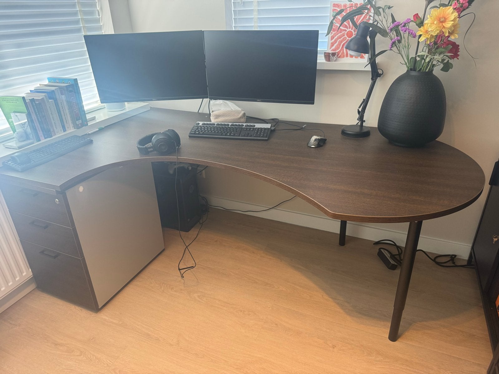Organisch walnootkleurig bureau met ladekast en kastje, Ophalen, Gebruikt, Bruin, Bureau-kast combinatie