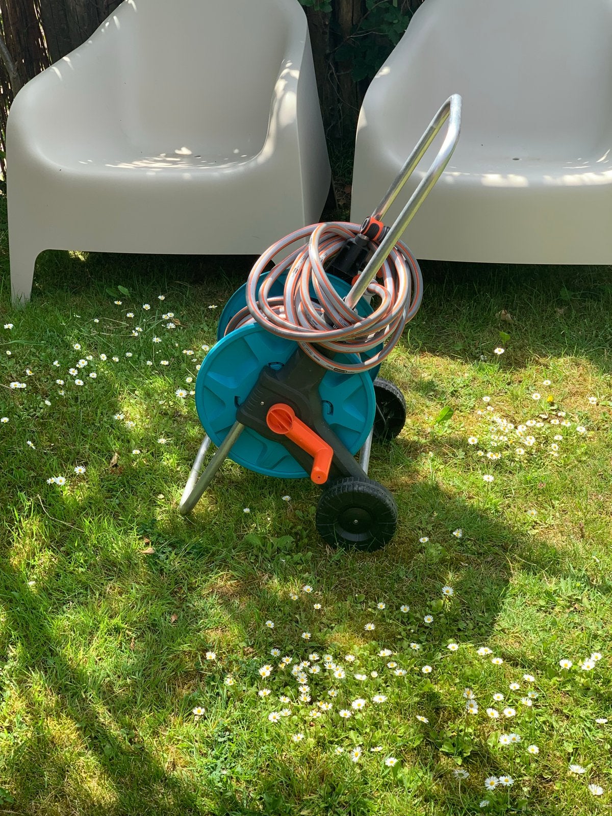 Gardena tuinslang op katrol - circa 20 meter, Tuin en Terras, Tuinslangen, Gebruikt, Tuinslanghaspel, Ophalen of Verzenden