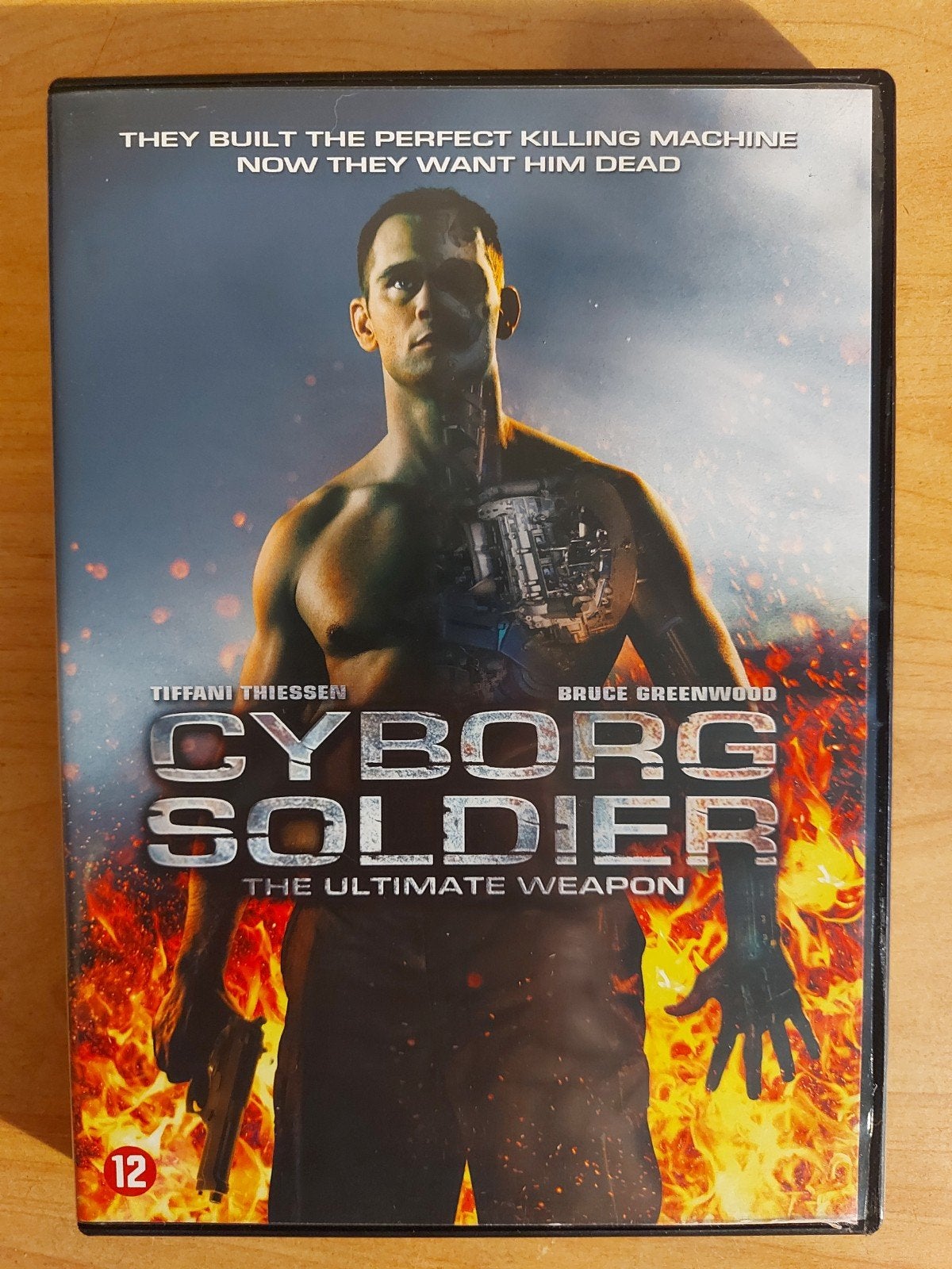 Cyborg Soldier - 2008 Bruce Greenwood, Alle leeftijden, Ophalen of Verzenden, Zo goed als nieuw