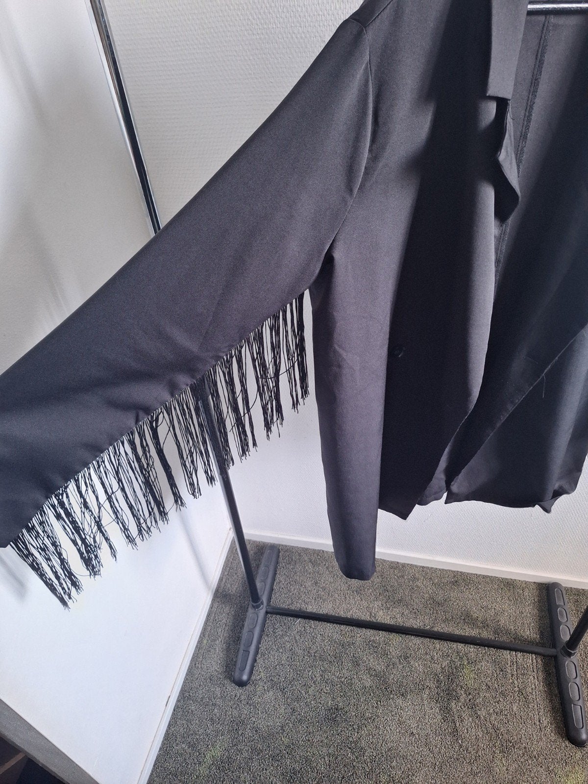 Zwart Jasje met Franjes - Shein Maat M, Maat 38/40 (M), Zwart, Ophalen of Verzenden, Zo goed als nieuw
