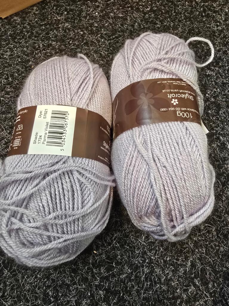 2x Stylecraft special dk Parma violet, Hobby en Vrije tijd, Breien en Haken, Ophalen of Verzenden, Nieuw, Breien of Haken, Wol of Garen