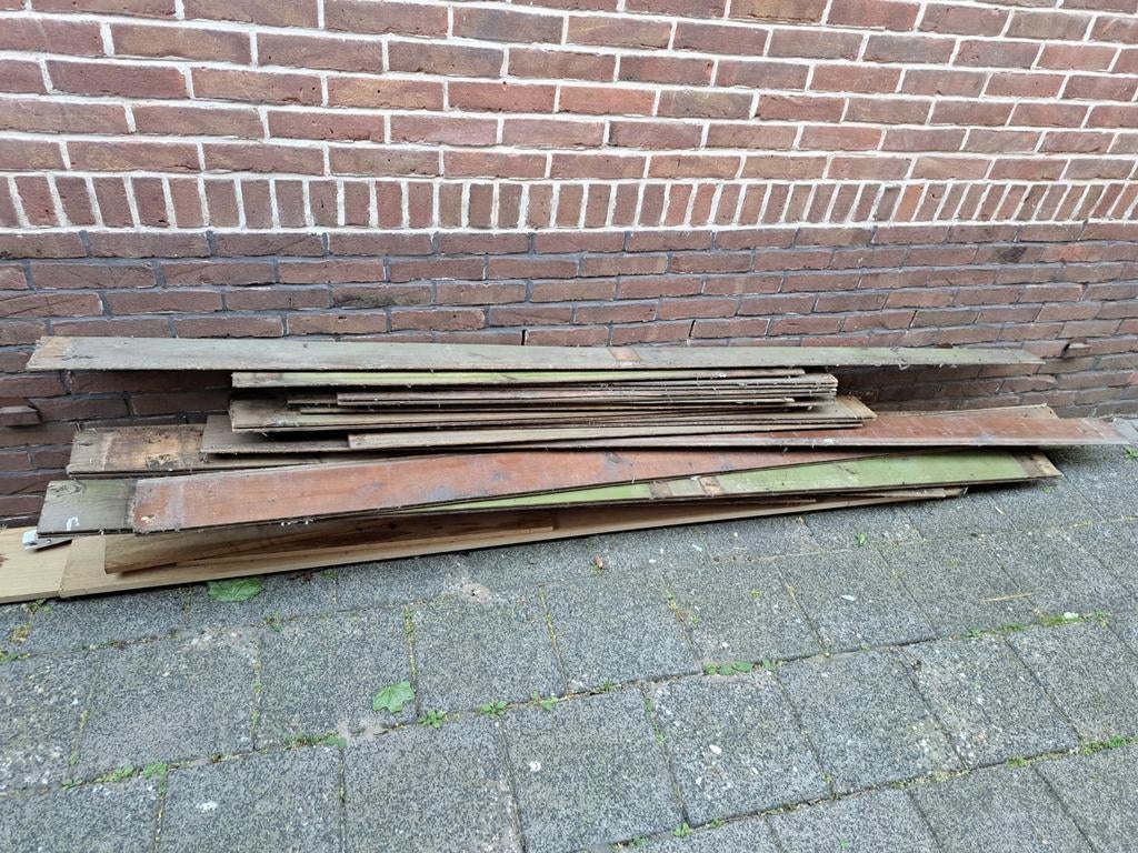 Gratis schuttingplanken - diverse lengtes, Ophalen, Minder dan 3 meter, Zo goed als nieuw, Minder dan 1 meter