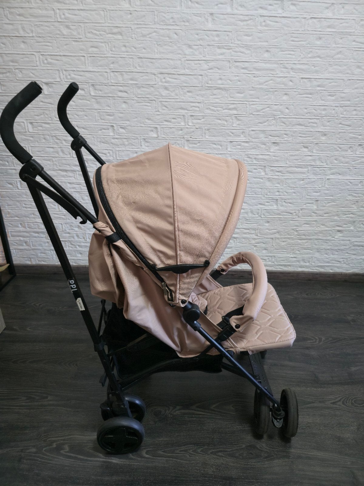 Lorelli Ida beige buggy - Zo goed als nieuw, Kinderen en Baby's, Ophalen of Verzenden, Zo goed als nieuw, Overige merken
