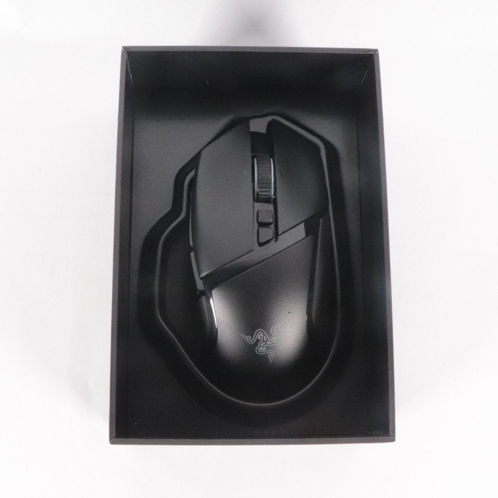 Razer Basilisk V3 Pro 35K Wireless Mouse - Nieuw uit seal, Razer, Nieuw, Support@razer.com, Razer Inc.,
9 Pasteur,
Irvine, CA 92618,
United States