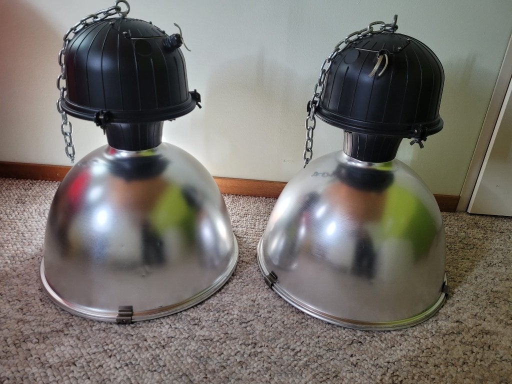 Te Koop: 2 Industriele lampen, Huis en Inrichting, Ophalen, Gebruikt, E27 (groot), Glas