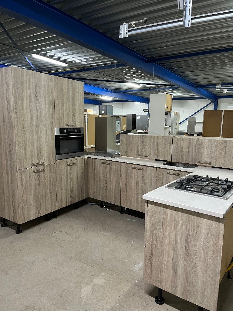 Keuken Compleet met APP 120Keukens op voorraad Nr. 2971