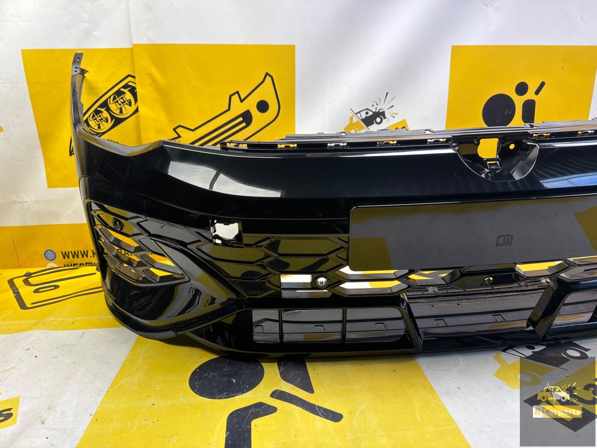 Vw Golf 8.5 facelift GTi Clubsport voorbumper 5H0807221R 6xP, Gebruikt, Volkswagen AG, Bumper, Berliner Ring 2
38440  Wolfsburg, DE