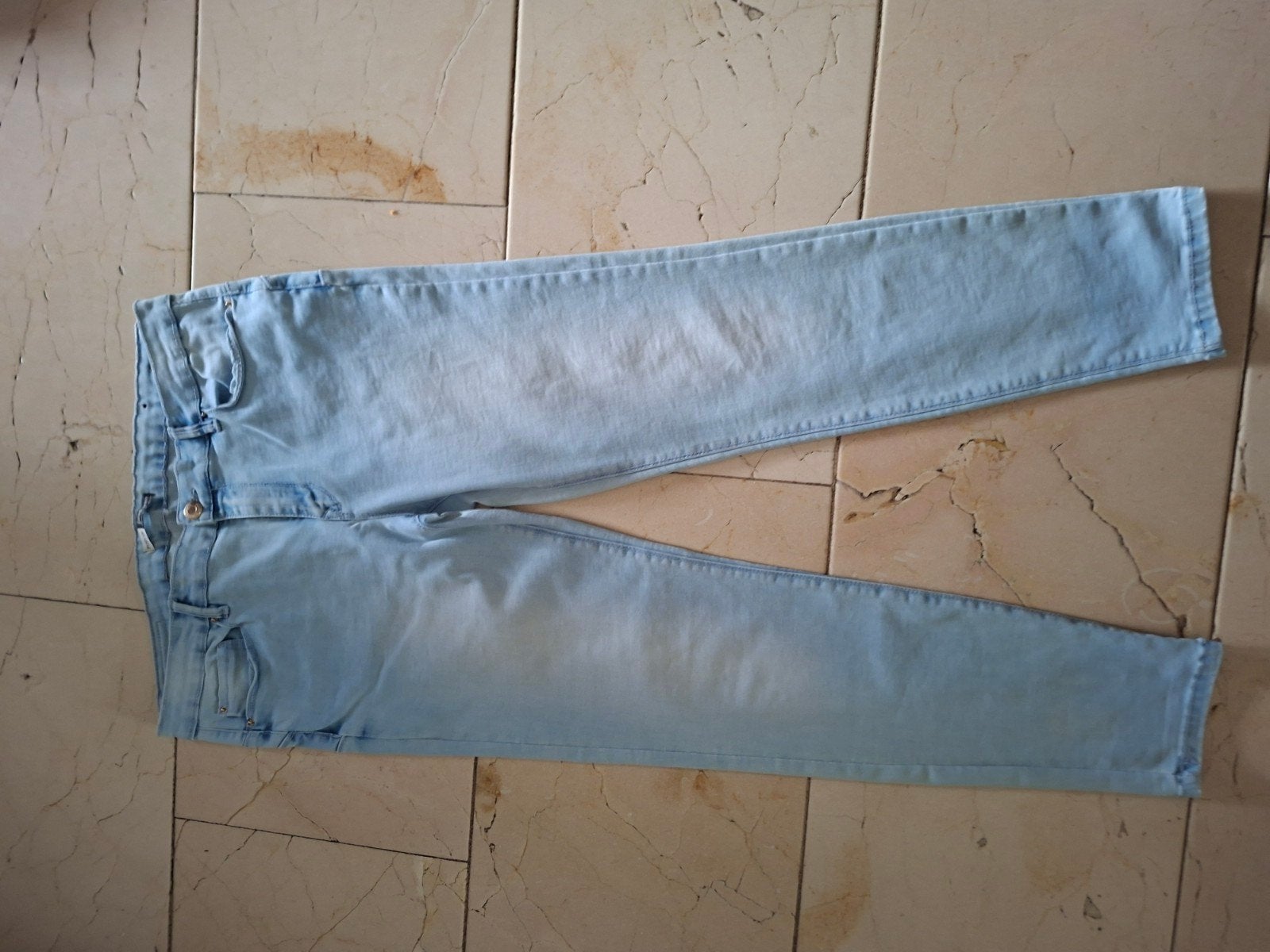 Stradivarius Push Up Jeans - Lichtblauw, Blauw, Ophalen of Verzenden, Zo goed als nieuw, W33 - W36 (confectie 42/44)