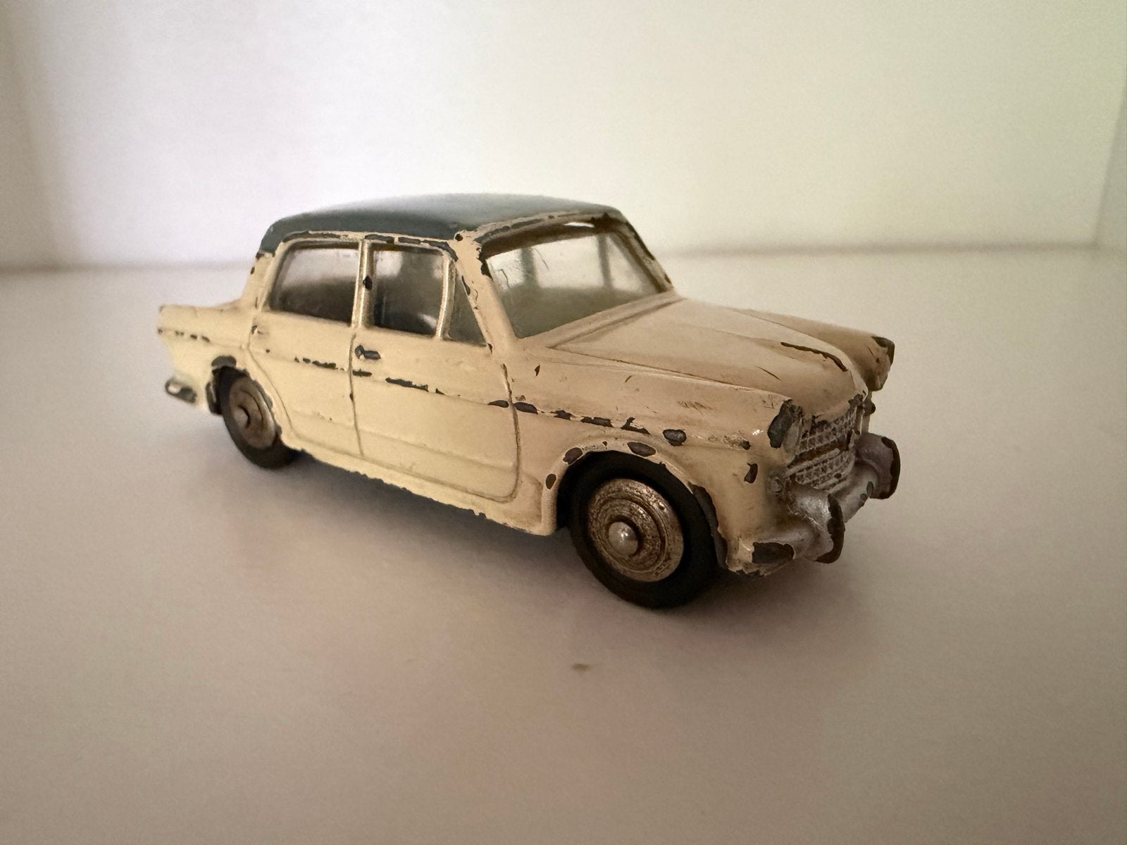 Dinky Toys Fiat #531 Grande Vue  Meccano, Hobby en Vrije tijd, Modelauto's | 1:43, Ophalen of Verzenden, Gebruikt, Auto, Dinky Toys