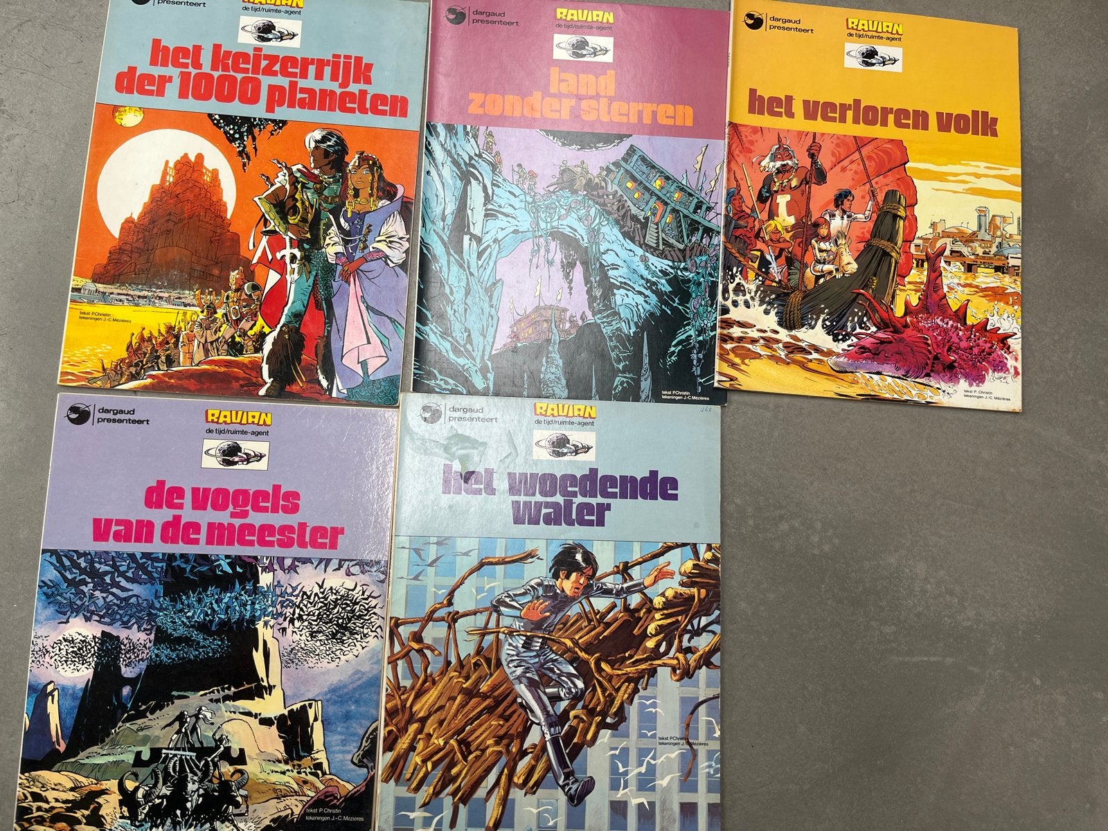 Ravians: Het Keizerrijk der 1000 Planeten - 5 stripboeken, Meerdere stripboeken, Ophalen of Verzenden, Gelezen