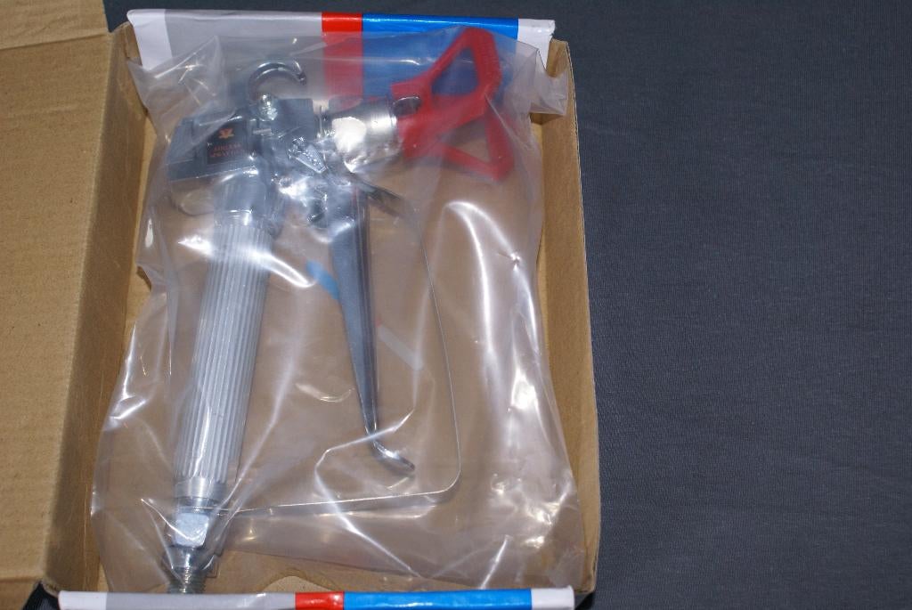 AIRLESS SPUITPISTOOL MET 3 IN 1 TIP VOOR LATEX SPUITEN, Ophalen of Verzenden, Nieuw