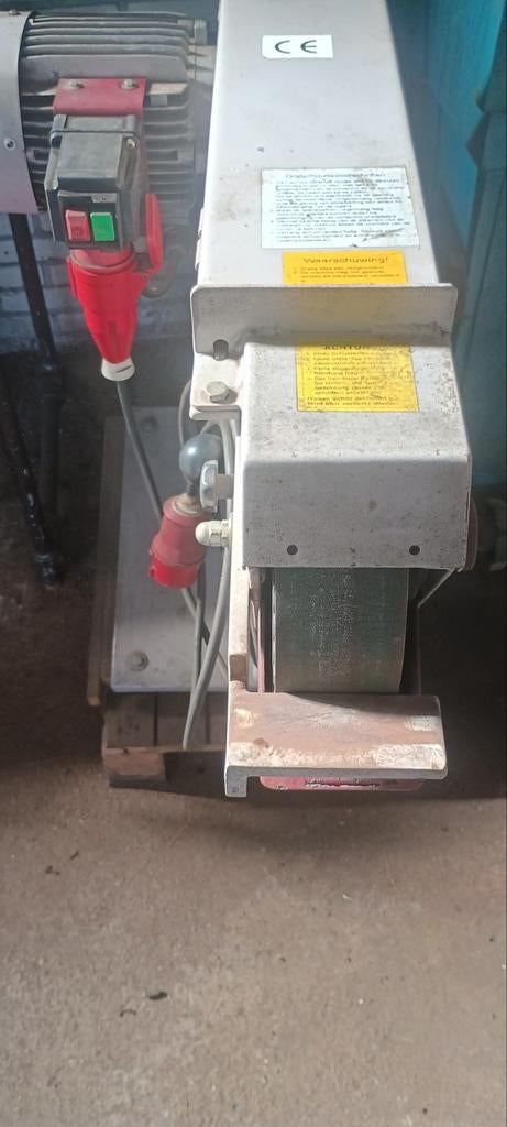 BGU MBS 751 schuurband machine  professioneel, Doe-het-zelf en Verbouw, Ophalen of Verzenden, Gebruikt, 1200 watt of meer, Bandschuurmachine