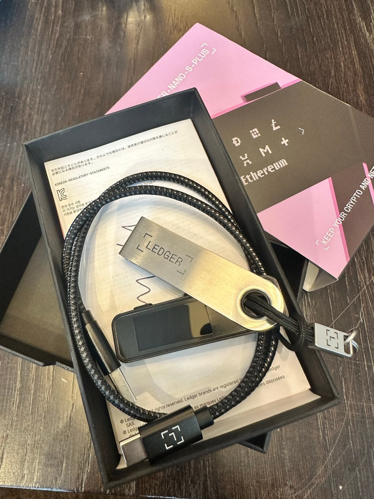 Ledger Nano S Plus Crypto Hardware Wallet - Nieuw (doos geop, Ophalen of Verzenden, Nieuw