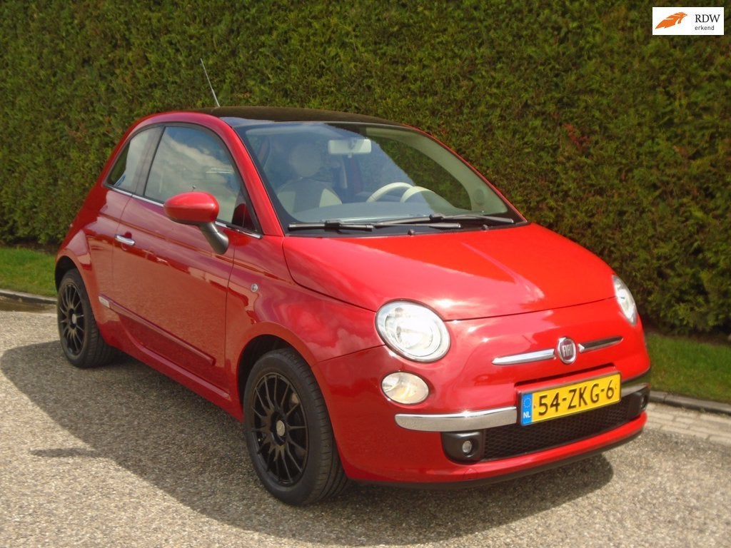 Fiat 500 0.9 TwinAir met Panorama dak, Voorwielaandrijving, Euro 5, 86 pk, Gebruikt