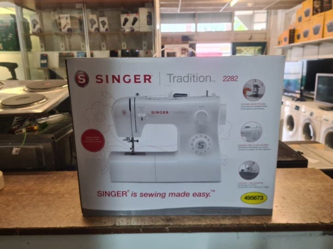 Singer Tradition 2282 - Naaimachine - Nieuw in doos, Ophalen of Verzenden, Nieuw, Naaimachine, Singer
