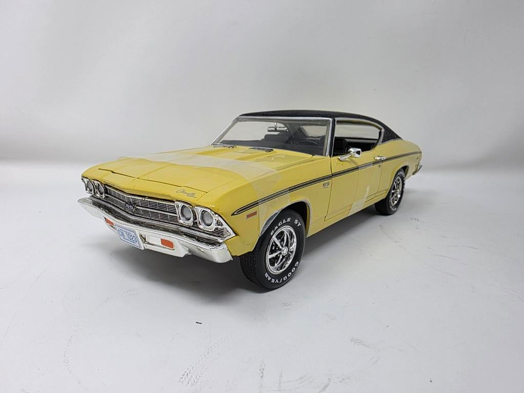 Chevrolet Chevelle SS396 1969 1:18 in OVP Ertl Collectibles, Hobby en Vrije tijd, Modelauto's | 1:18, Ophalen of Verzenden, Zo goed als nieuw