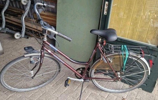 Damesfiets Batavus 28 inch, Fietsen en Brommers, Fietsen | Dames | Damesfietsen, Terugtraprem, Batavus, Ophalen of Verzenden, 53 tot 56 cm