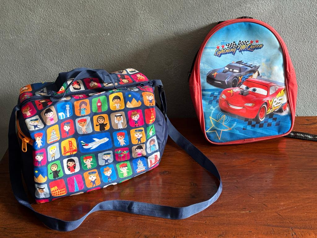 Lightning McQueen rugzak & Emirates 'Fly with Me' tas, Ophalen of Verzenden, Gebruikt