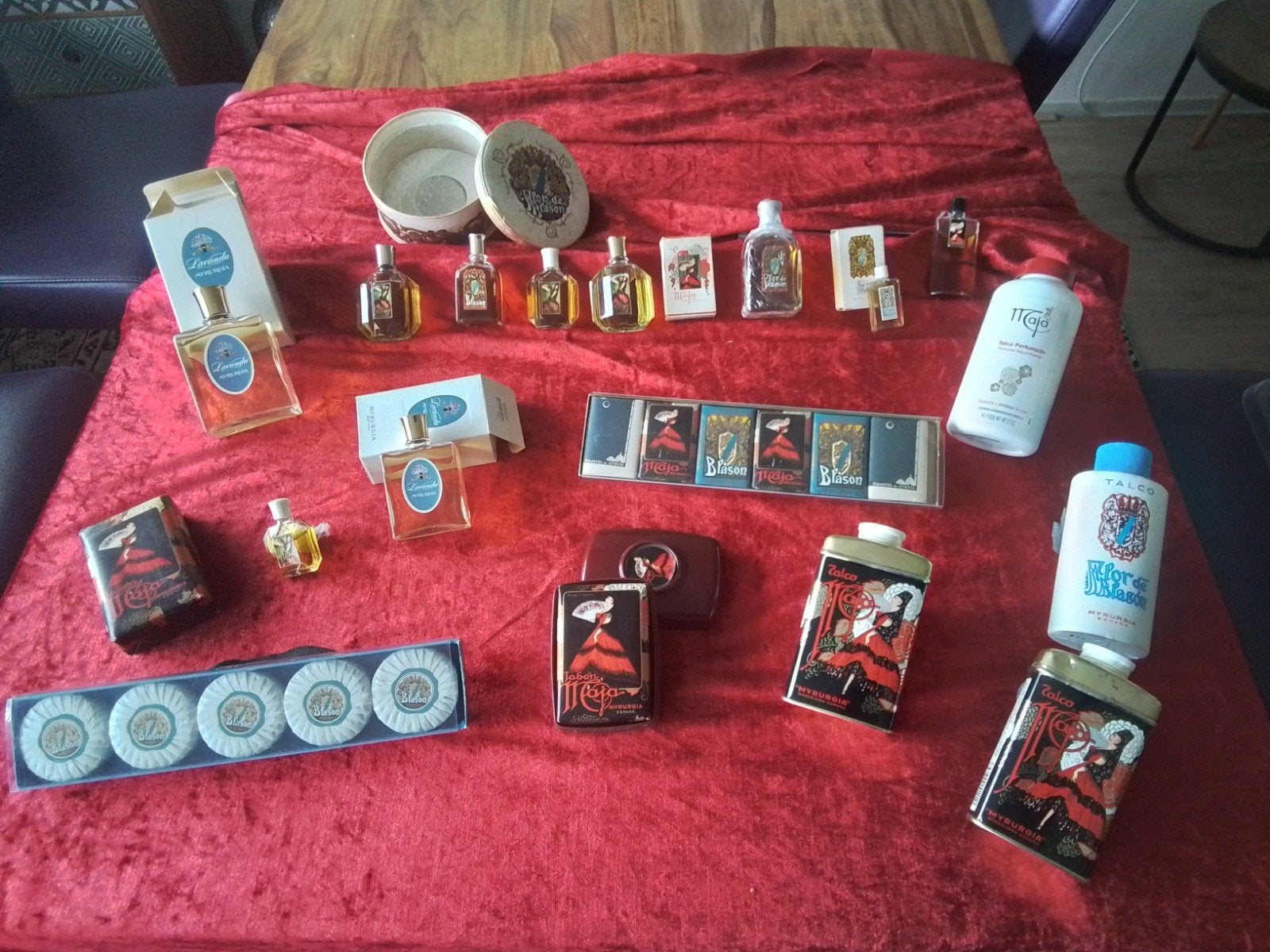 Uitverkoop Myrurgia verzameling, deze voor 2.50 per stuk, Ophalen of Verzenden, Gebruikt, Miniatuur