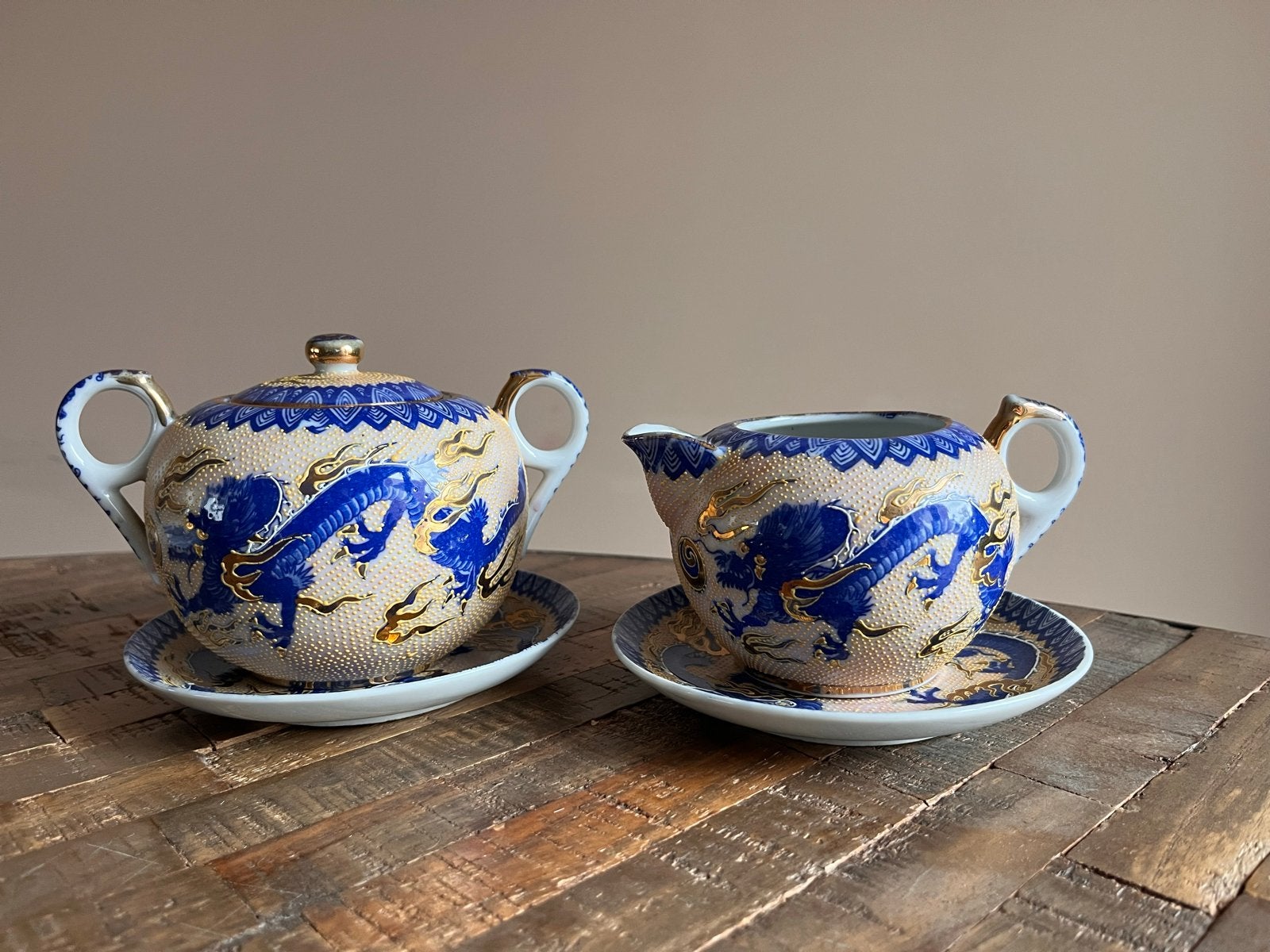 Vintage Suiker- en Melksetje met Drakenmotief, Antiek en Kunst, Ophalen
