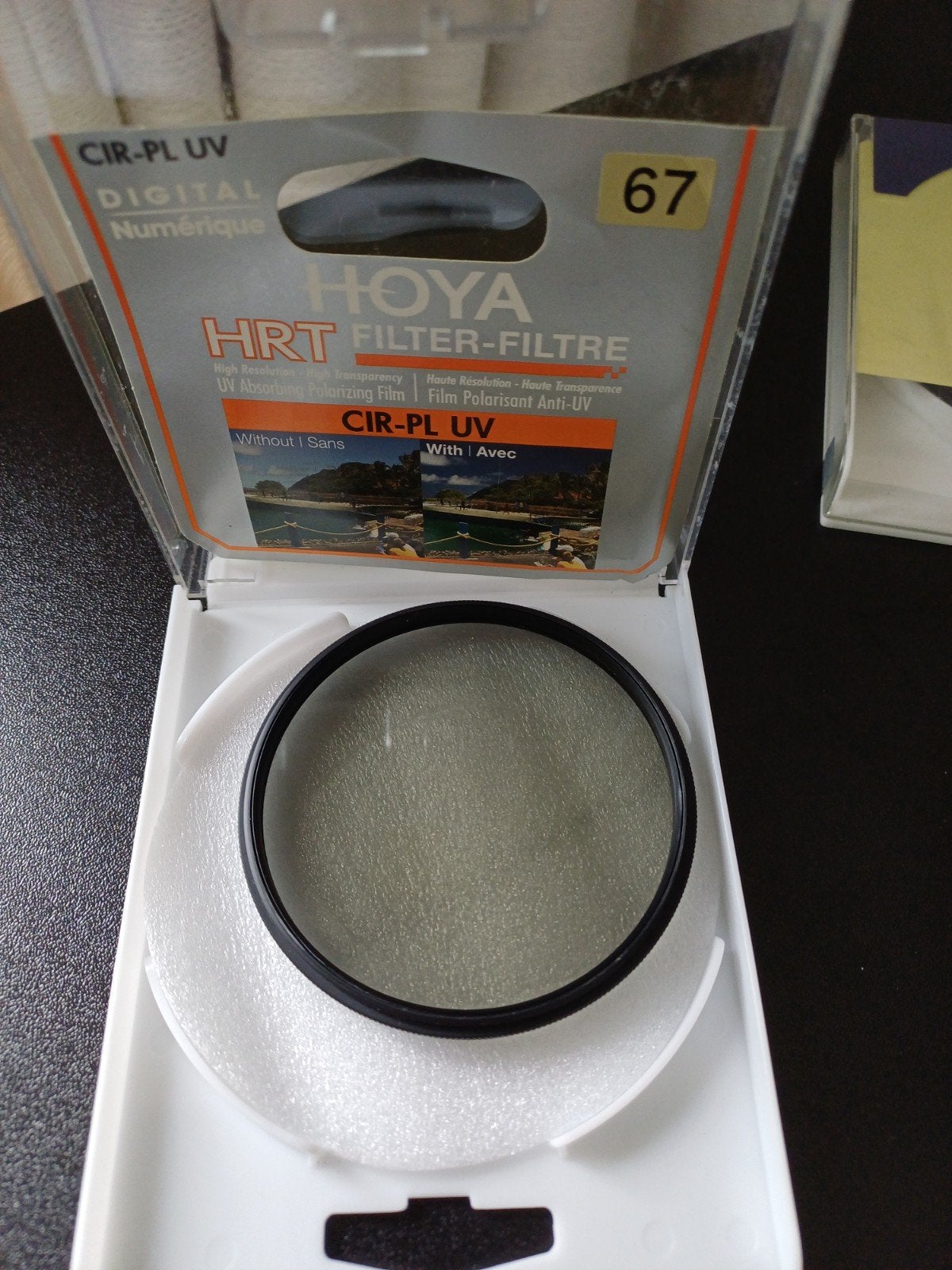 Hoya Polarisatiefilter 67mm- Zo goed als nieuw, Polarisatiefilter, 60 tot 70 mm, Ophalen of Verzenden, Zo goed als nieuw